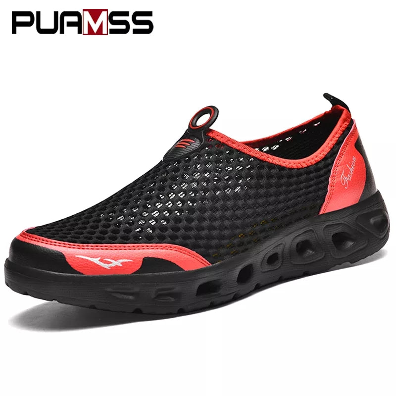 2020 Men Aqua Shoes Outdoor Breathable Beach Shoes Lightweight